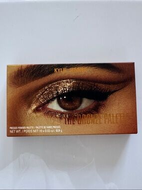 Kylie Jenner The Bronze Eyeshadow Palette - Warm Bronze Shades